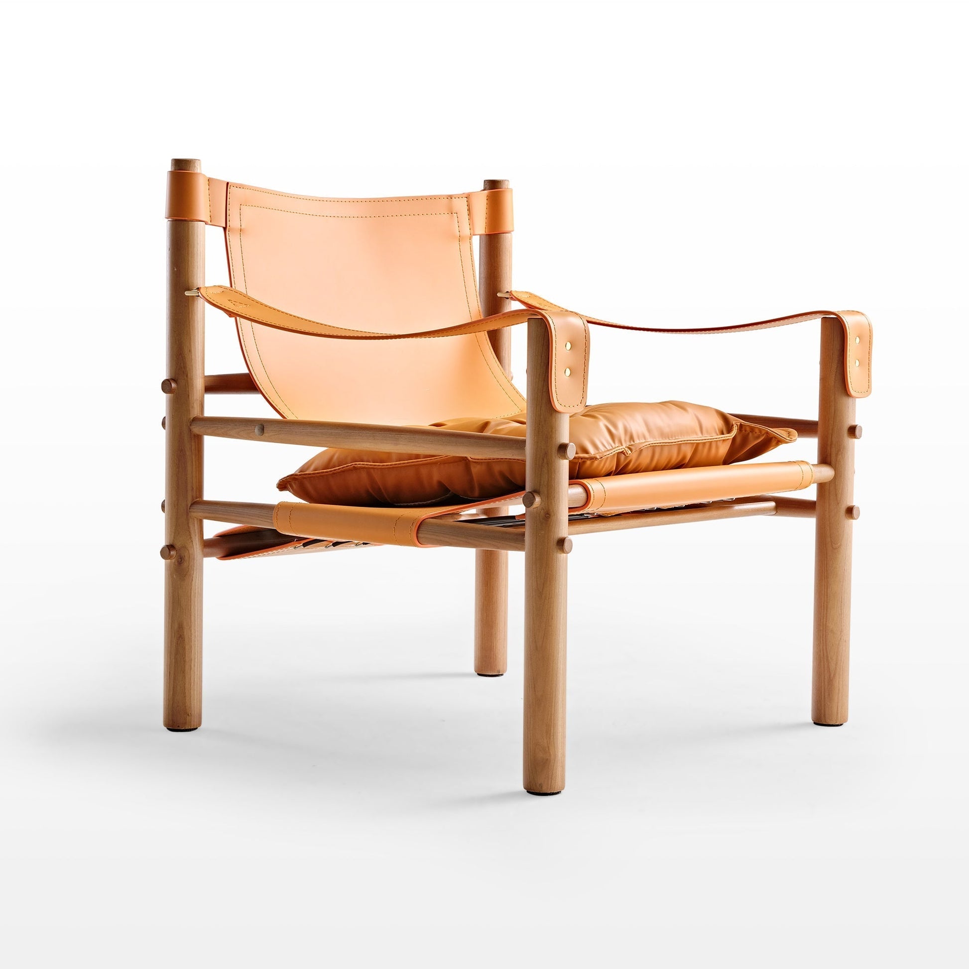 Saddle Leather Comfort Lounge Chair