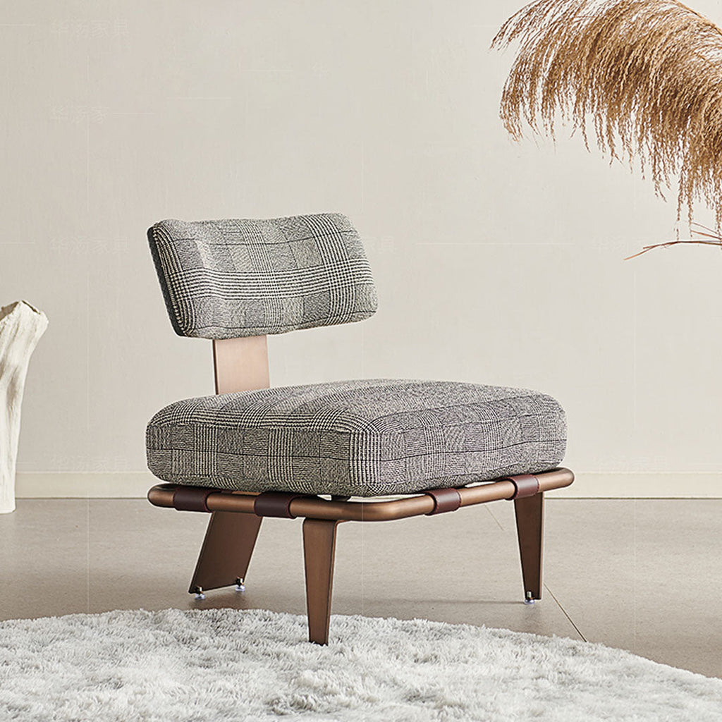 Hounds tooth Accent Gray Lounge Chair