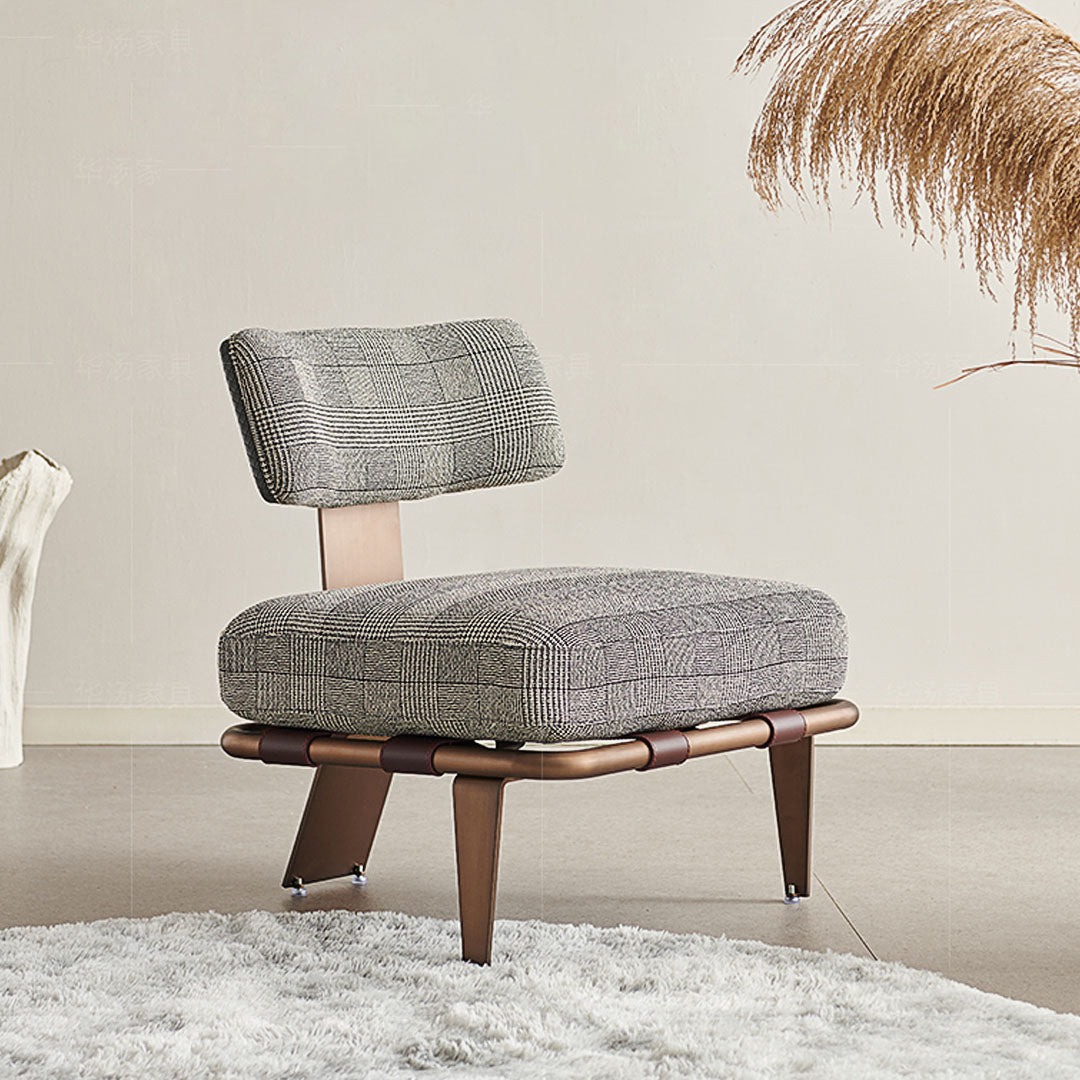 Hounds tooth Accent Gray Lounge Chair
